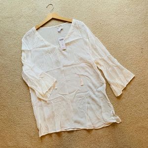 NWT Chico’s White Long Sleeve Embroidered Blouse